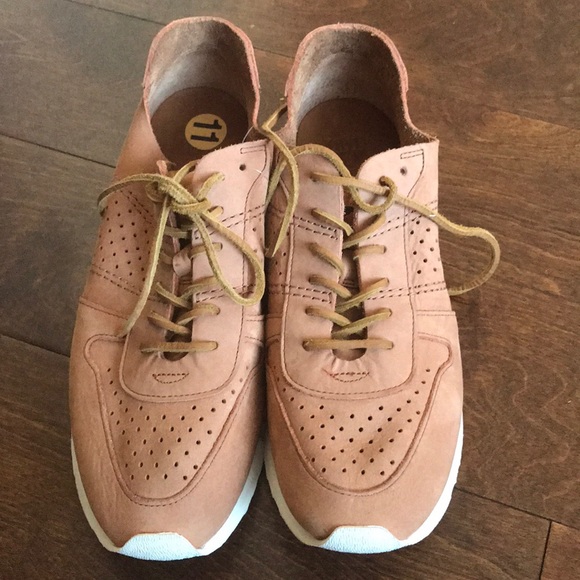 Frye Shoes - ❌sold❌Frye tan sneakers Sz 11